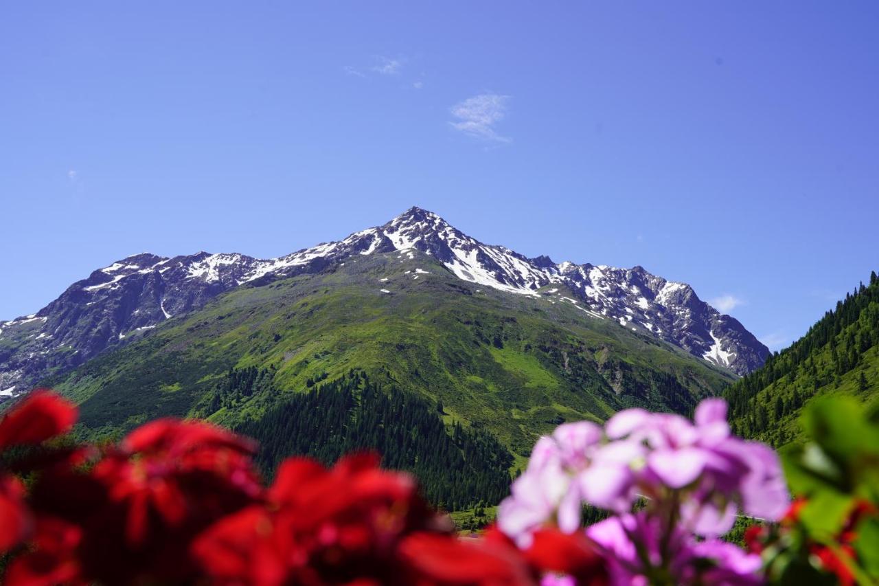 Hotel Mittagskogel Pitztal Sankt Leonhard im Pitztal Εξωτερικό φωτογραφία