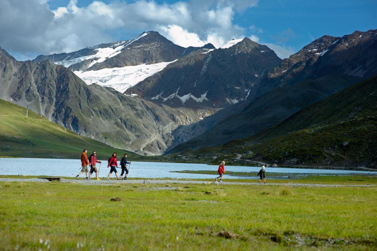 Hotel Mittagskogel Pitztal Sankt Leonhard im Pitztal Εξωτερικό φωτογραφία