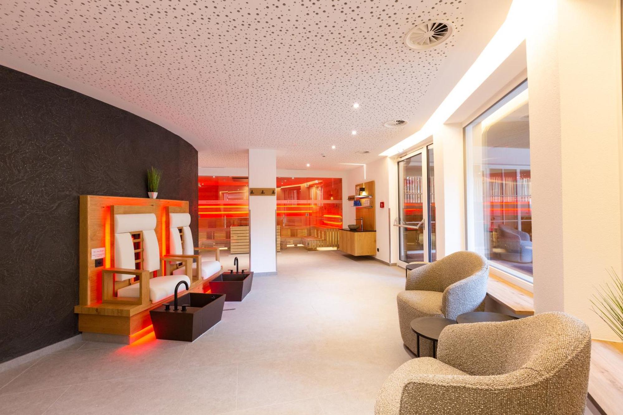 Hotel Mittagskogel Pitztal Sankt Leonhard im Pitztal Εξωτερικό φωτογραφία