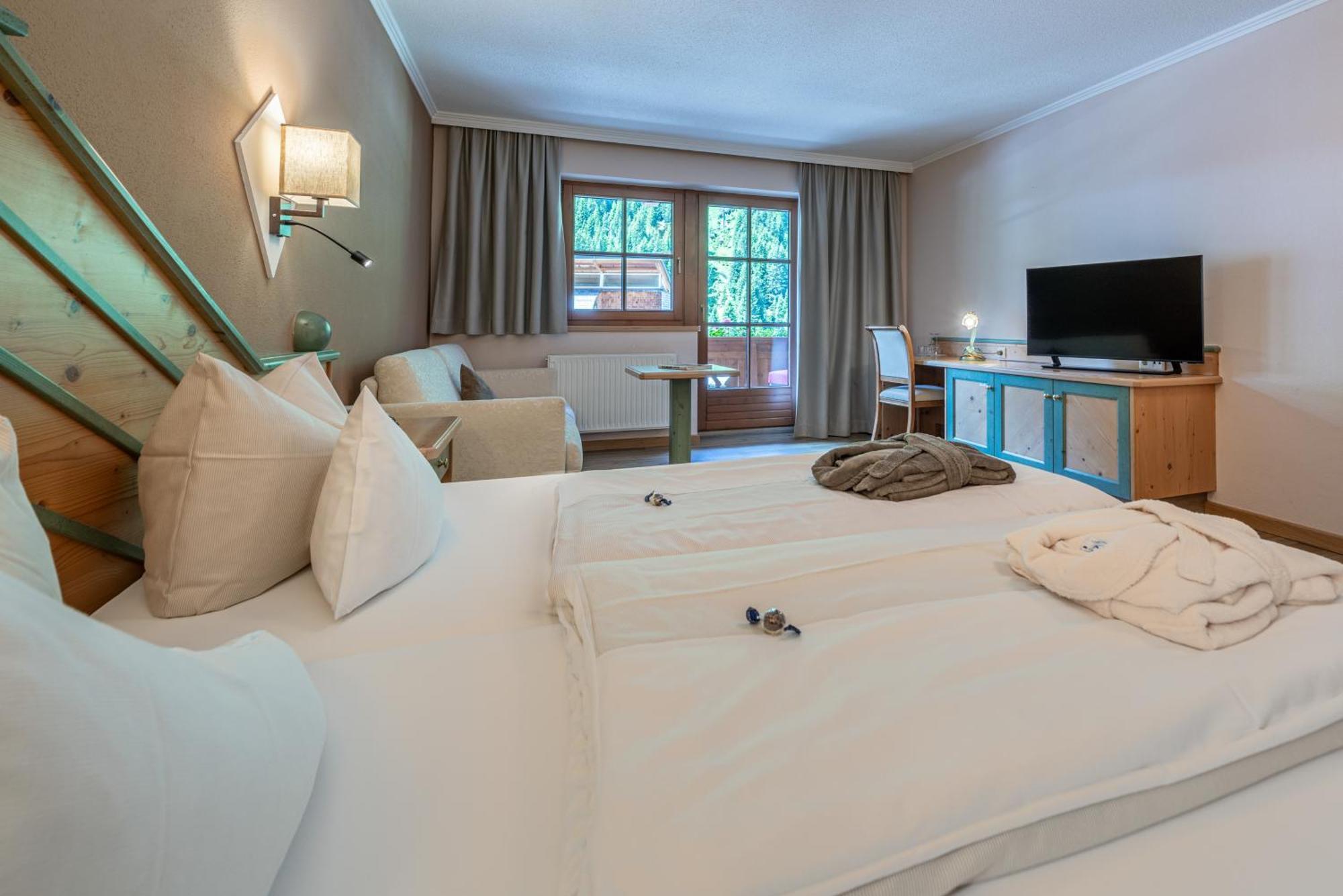 Hotel Mittagskogel Pitztal Sankt Leonhard im Pitztal Εξωτερικό φωτογραφία