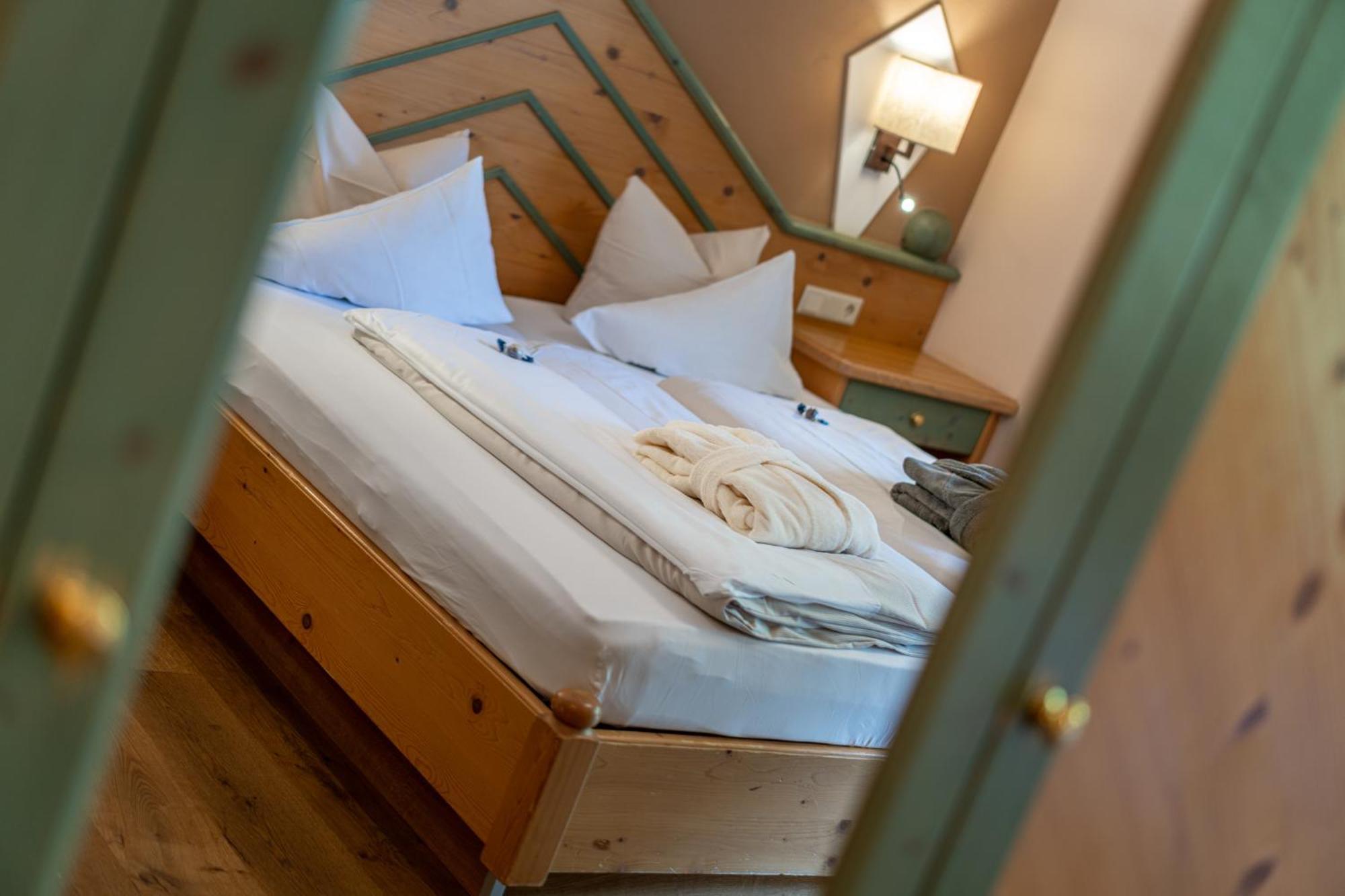 Hotel Mittagskogel Pitztal Sankt Leonhard im Pitztal Εξωτερικό φωτογραφία